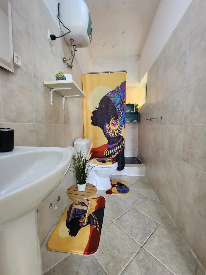 Cozy Studio Close To The Beach! Santa Maria Luaran gambar