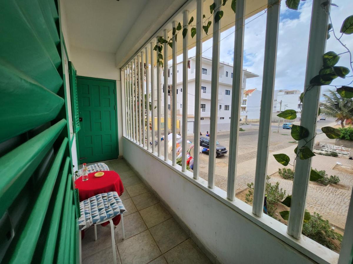 Cozy Studio Close To The Beach! Santa Maria Luaran gambar
